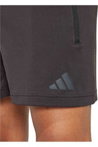 adidas pantalón corto fitness hombre AIRCHILL vista detalle