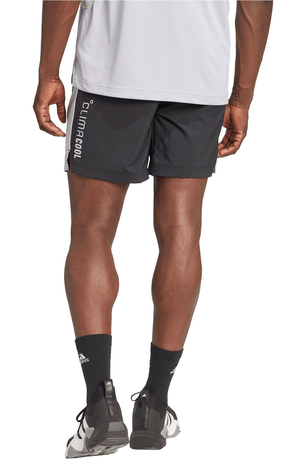 adidas pantalón corto fitness hombre CLIMACOOL SHORTS vista trasera