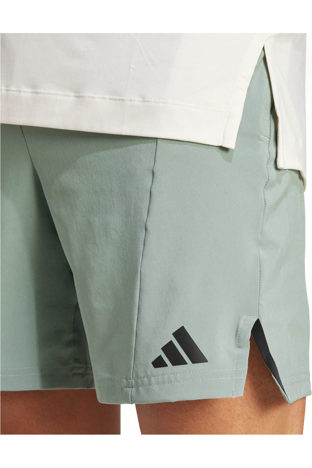 adidas pantalón corto fitness hombre D4T SHORT vista detalle
