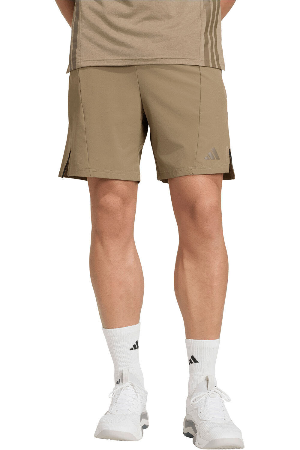 adidas pantalón corto fitness hombre D4T vista frontal