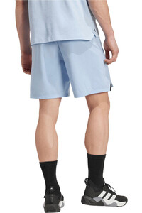 adidas pantalón corto fitness hombre D4T vista trasera