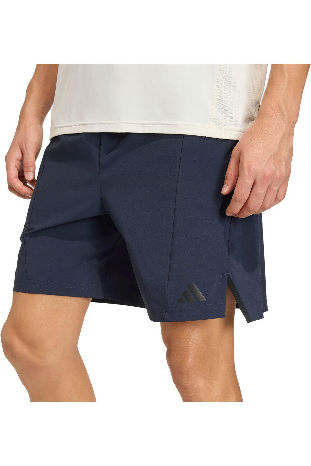 adidas pantalón corto fitness hombre DESIGNED FOR TRAINING WORKOUT vista detalle