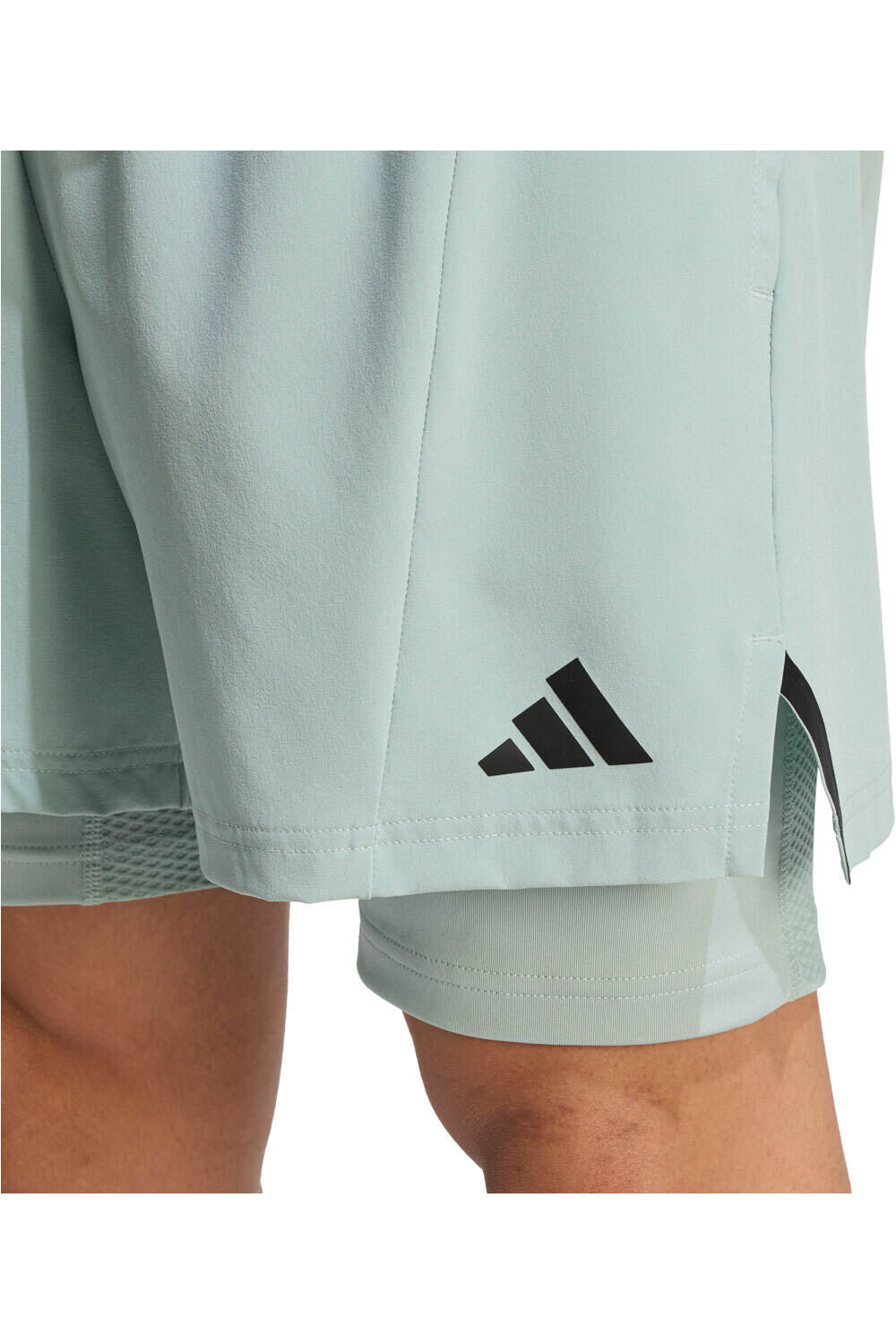 adidas pantalón corto fitness hombre ENTRENAMIENTO 2 EN 1 D4T vista detalle
