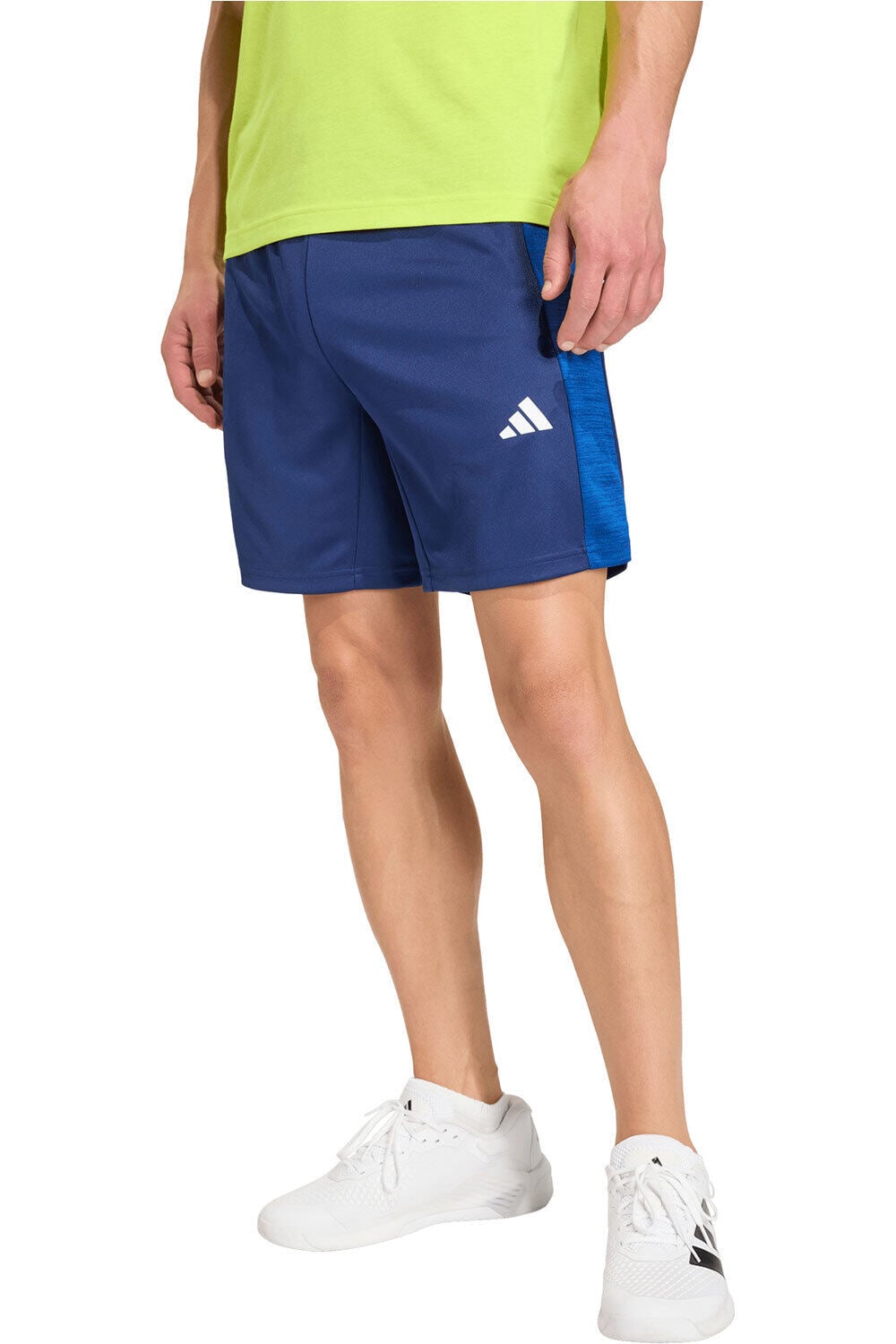 adidas pantalón corto fitness hombre ESSENTIALS ALL-SET vista frontal