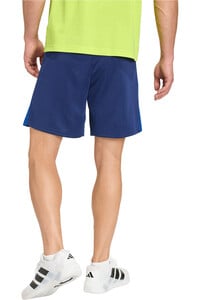 adidas pantalón corto fitness hombre ESSENTIALS ALL-SET vista trasera