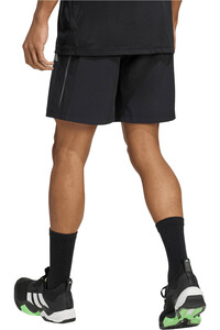 adidas pantalón corto fitness hombre TECH APPAREL vista trasera