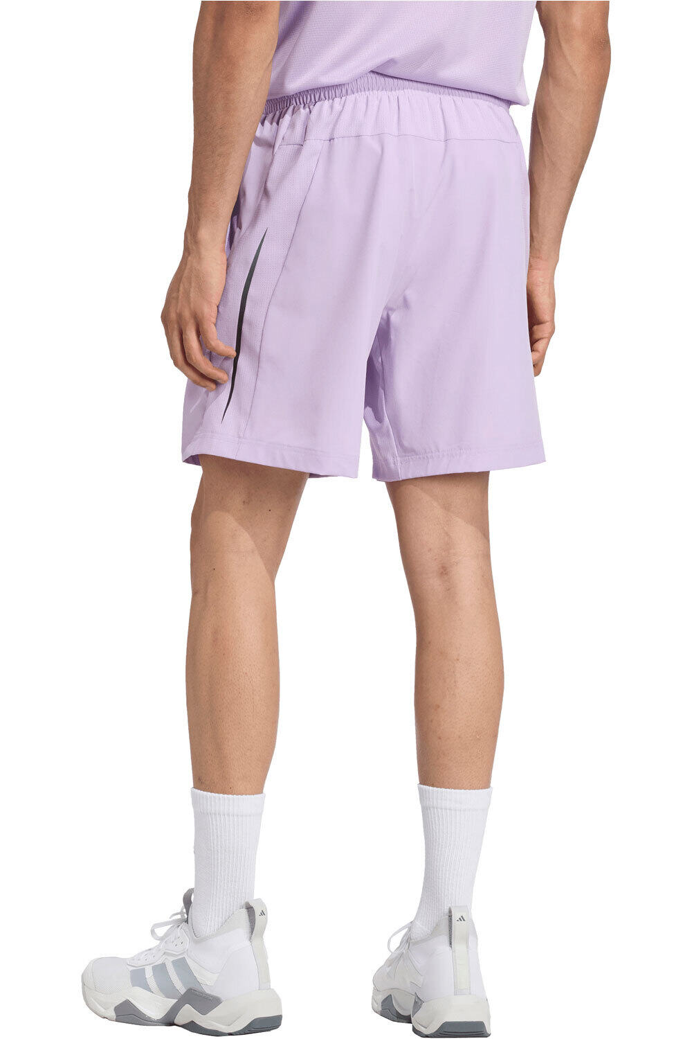 adidas pantalón corto fitness hombre TECH APPAREL vista trasera