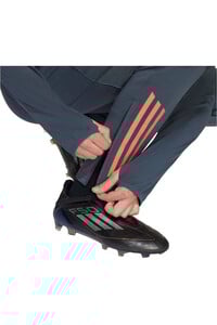 adidas pantalón futbol niño ENTRENAMIENTO FC BAYERN TIRO25 COMPET vista detalle