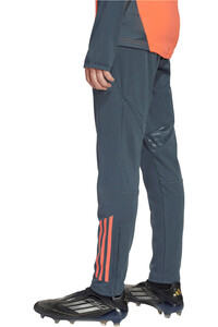 adidas pantalón futbol niño ENTRENAMIENTO FC BAYERN TIRO25 COMPET vista trasera