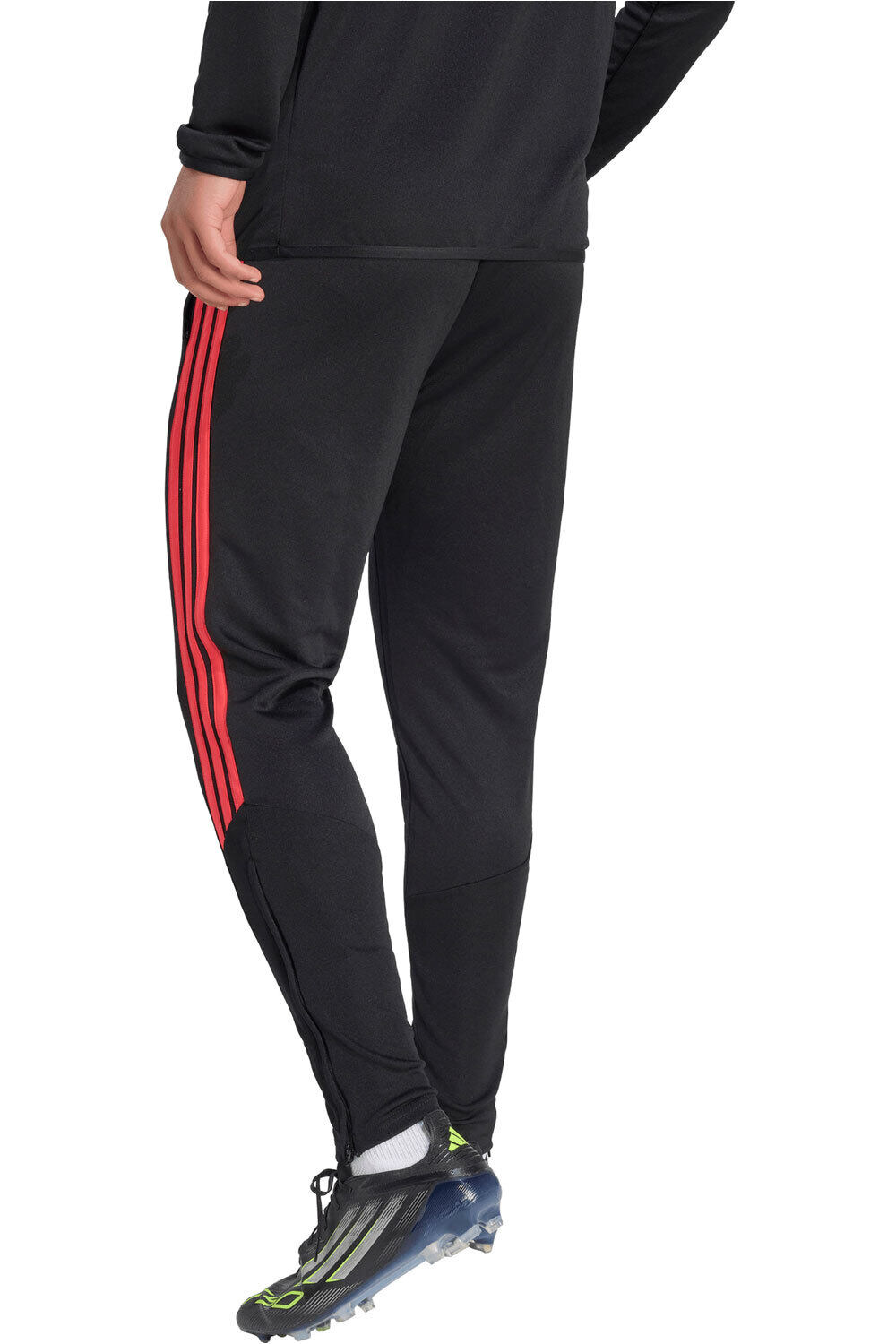 adidas pantalón hombre ENTRENAMIENTO TIRO26 LEAGUE REGULAR vista trasera