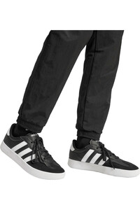 adidas pantalón hombre ESSENTIAL SMALL LOGO WOVEN 04