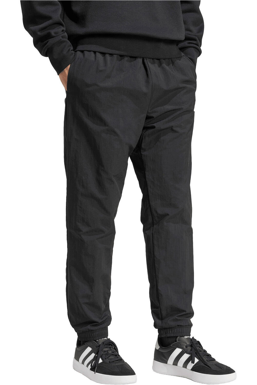 adidas pantalón hombre ESSENTIAL SMALL LOGO WOVEN vista detalle