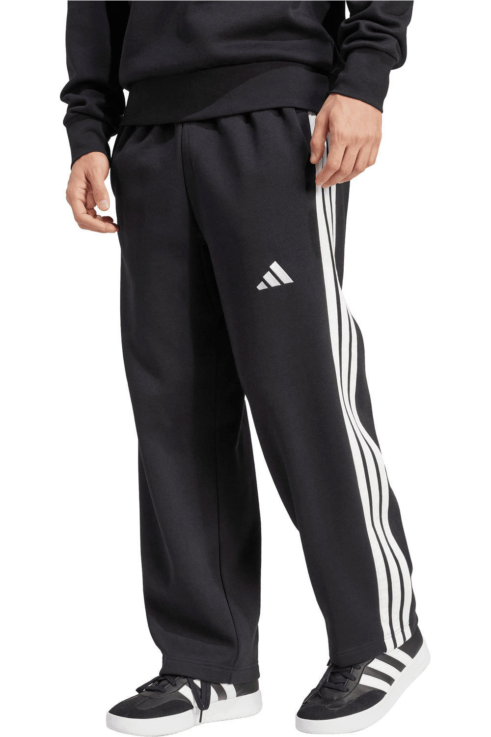 adidas pantalón hombre ESSENTIALS 3 BANDAS vista frontal