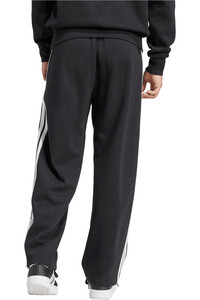 adidas pantalón hombre ESSENTIALS 3 BANDAS vista trasera