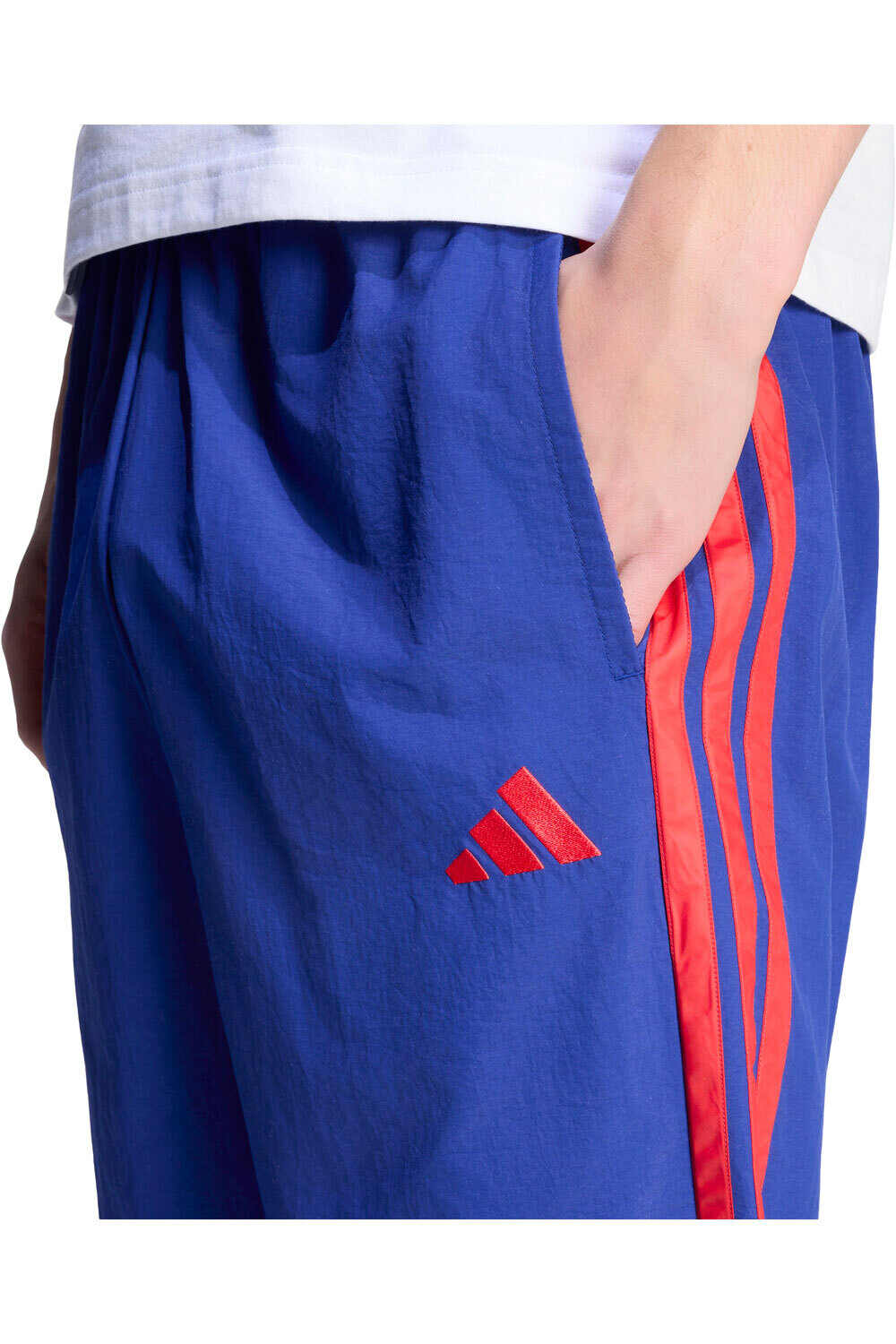 adidas pantalón hombre ESSENTIALS 3 RAYAS BAJO ABIERTO vista detalle