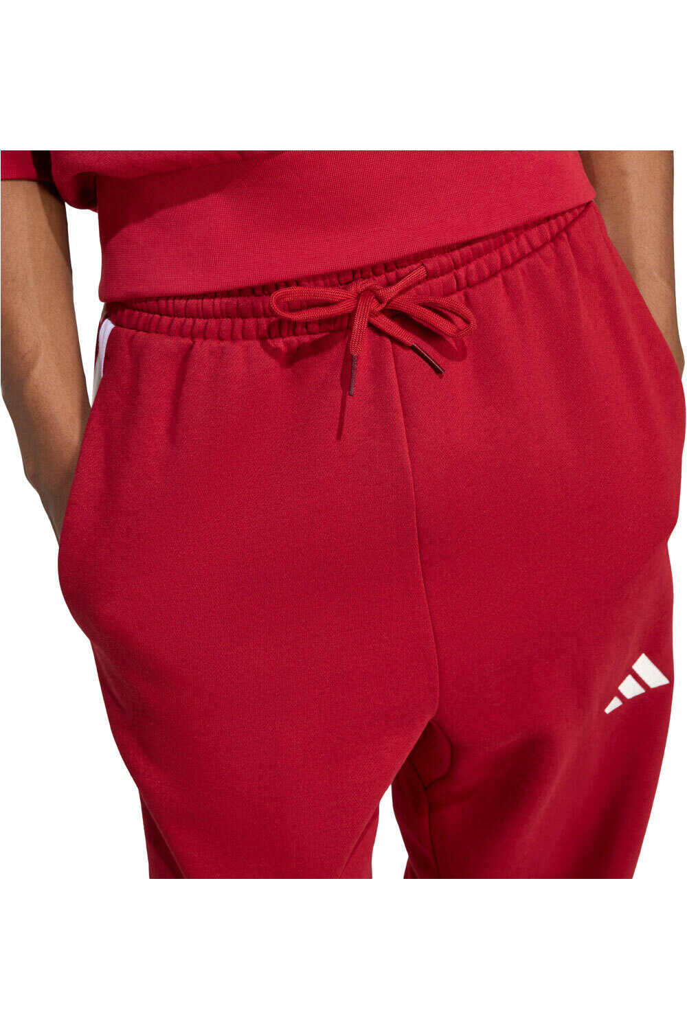 adidas pantalón hombre ESSENTIALS 3 STRIPES vista detalle