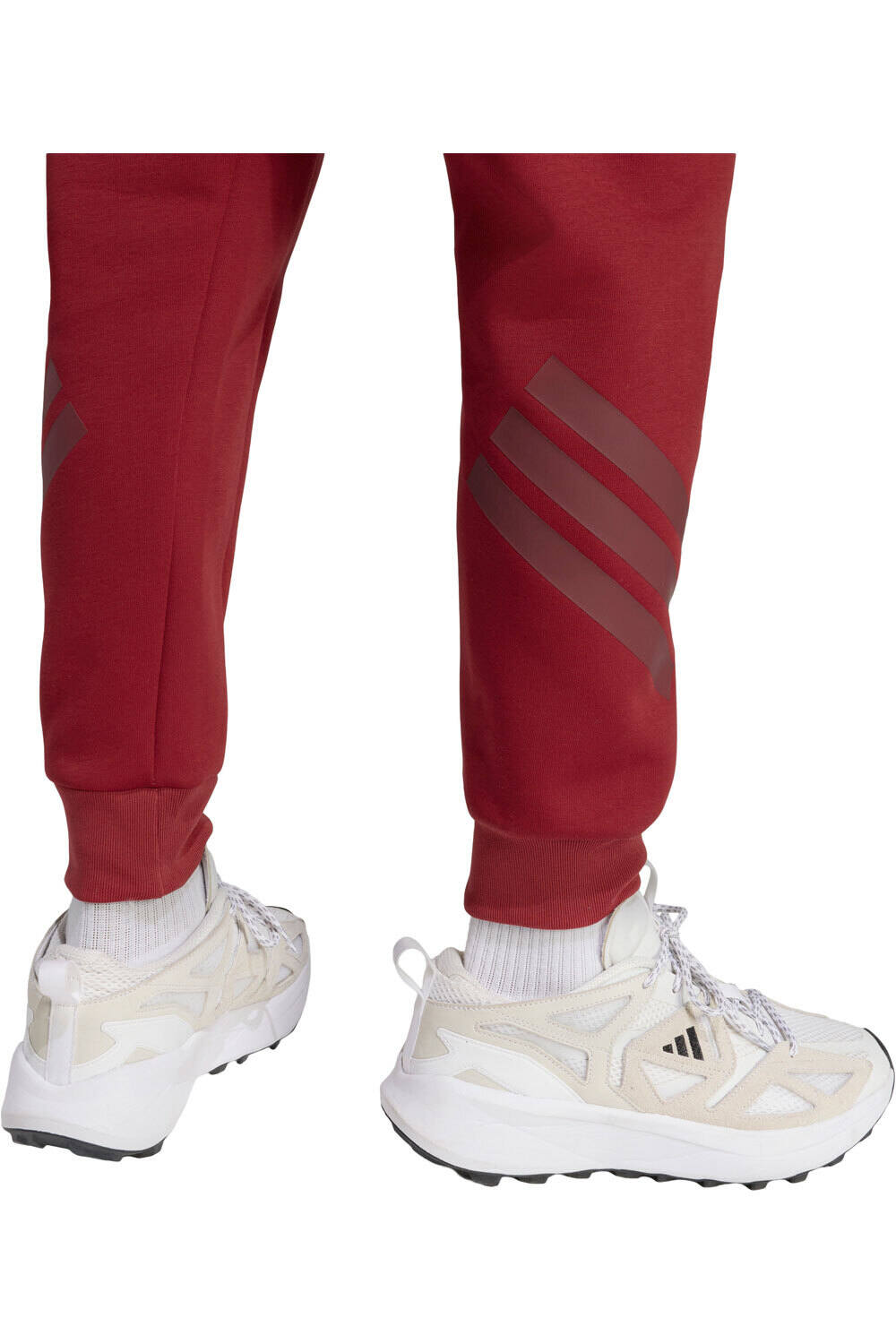 adidas pantalón hombre FUTURE ICONS 3 STRIPES vista detalle