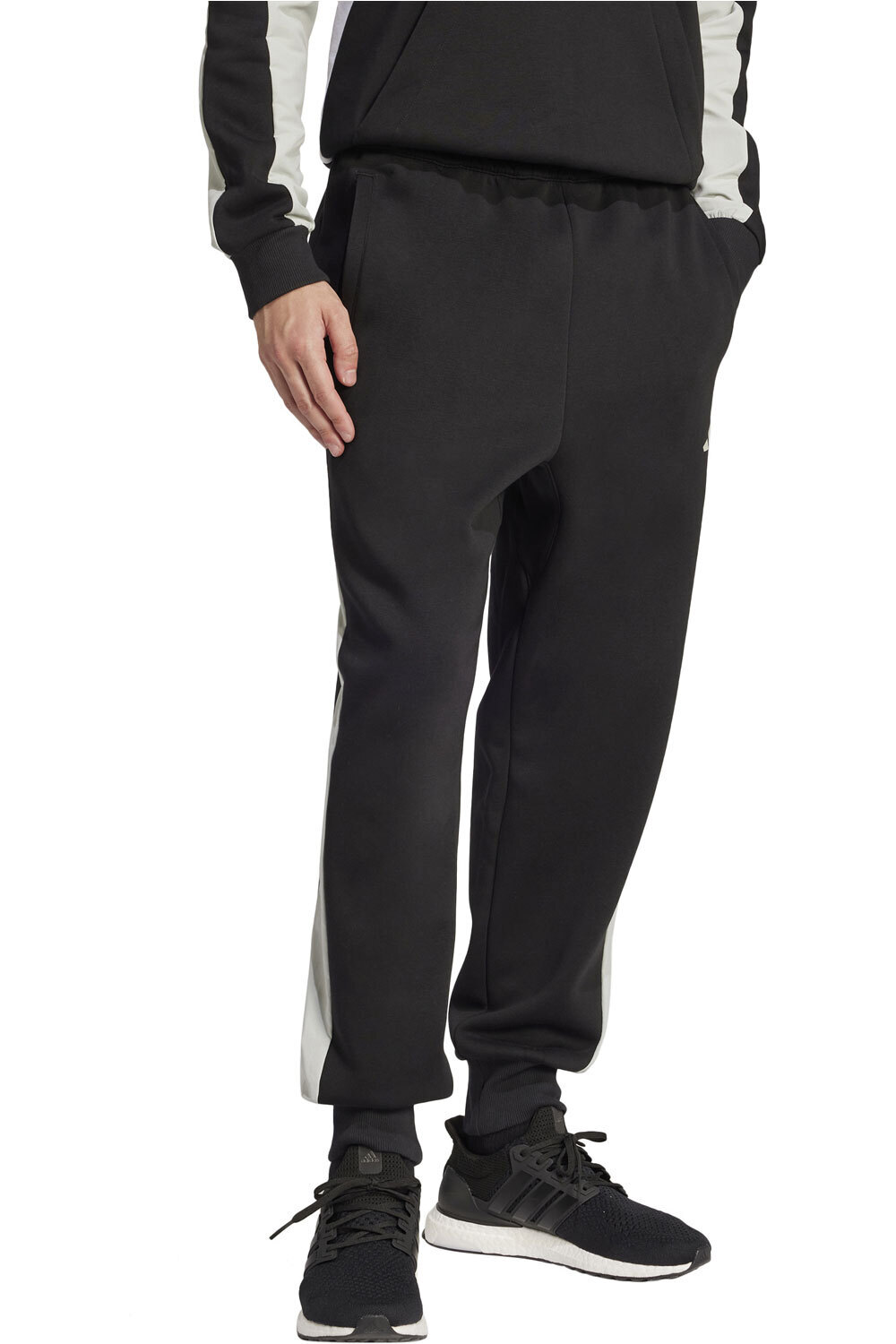 adidas pantalón hombre M ESS CB PT vista detalle