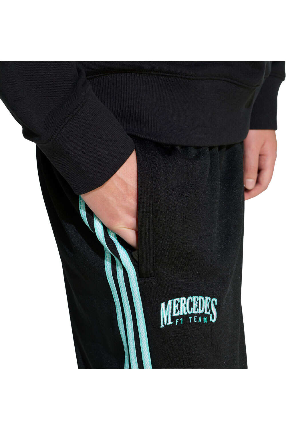 adidas pantalón hombre MERCEDES-AMG PETRONAS F1 LAS VEGAS 03