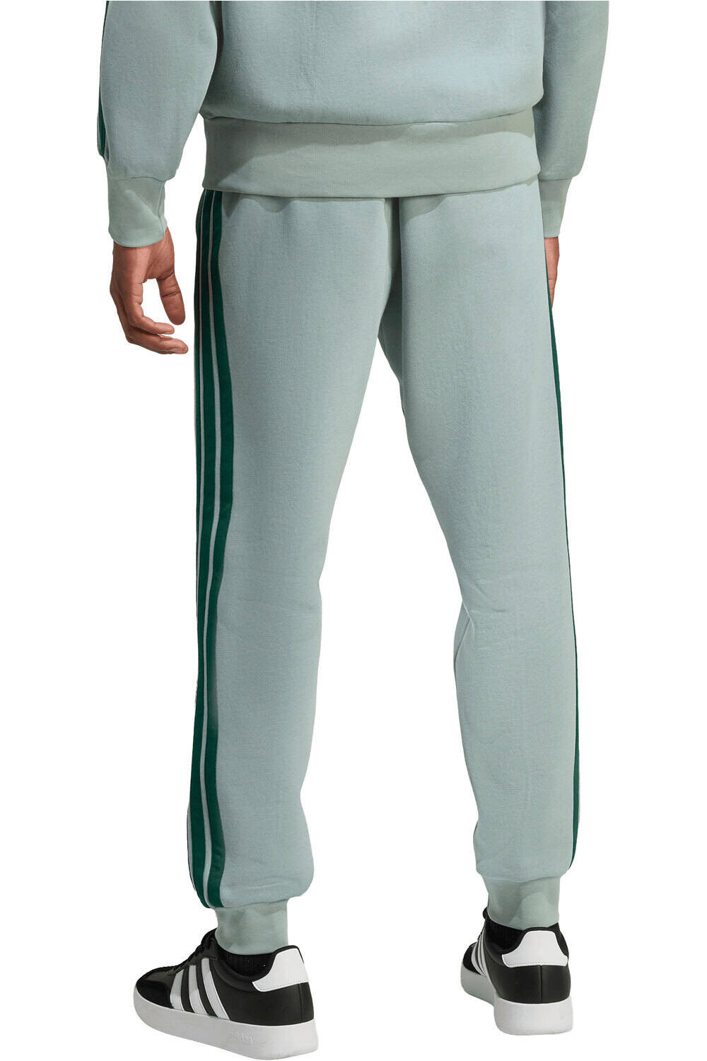 adidas pantalón hombre PANT ESSENTIALS FLEECE 3 BANDAS vista trasera