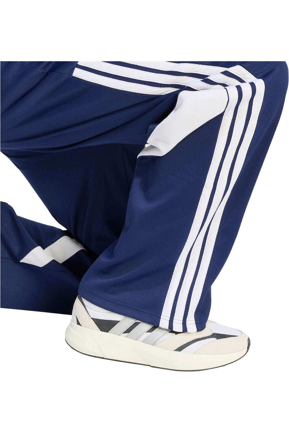 adidas pantalón hombre PANTALN HOUSE OF TIRO 03