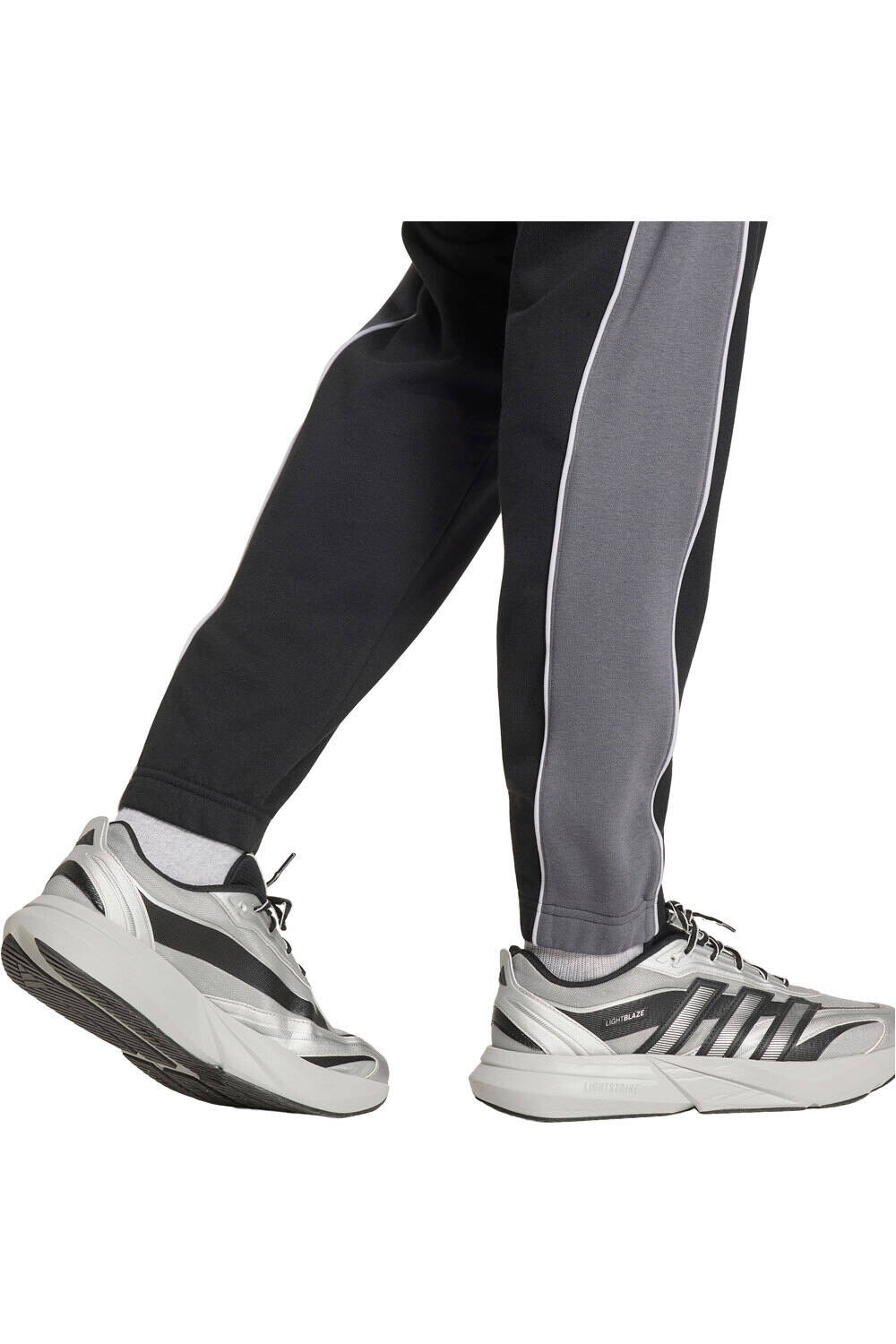 adidas pantalón hombre Pantalones Seasonal Ess bloques color vista detalle