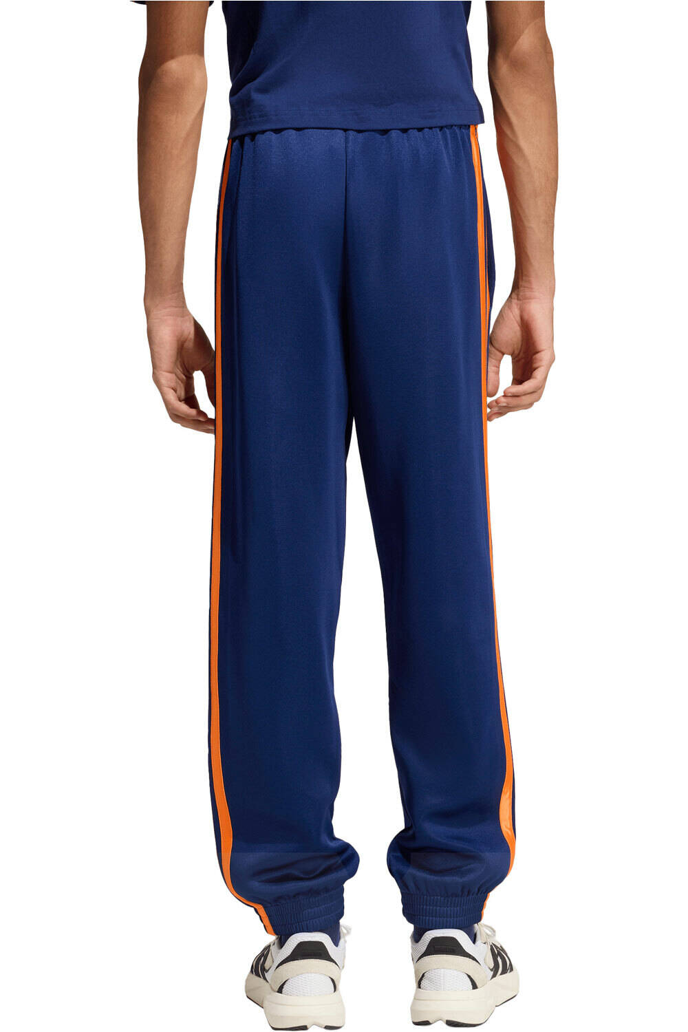 adidas pantalón hombre STADIUM vista trasera