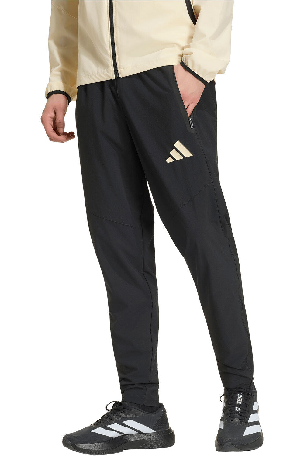 adidas pantalón hombre TIRO TRAVEL vista frontal
