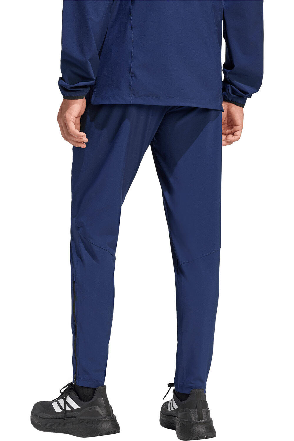 adidas pantalón hombre TIRO TRAVEL vista trasera