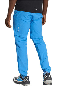 adidas pantalón montaña hombre XPR U.Z.O P vista trasera