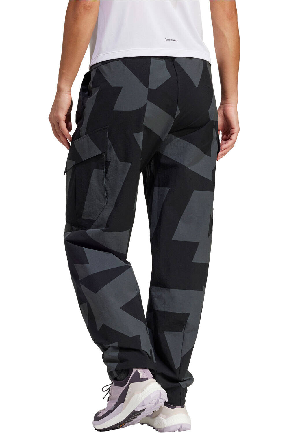 adidas pantalón montaña mujer TERREX XPLORIC vista trasera