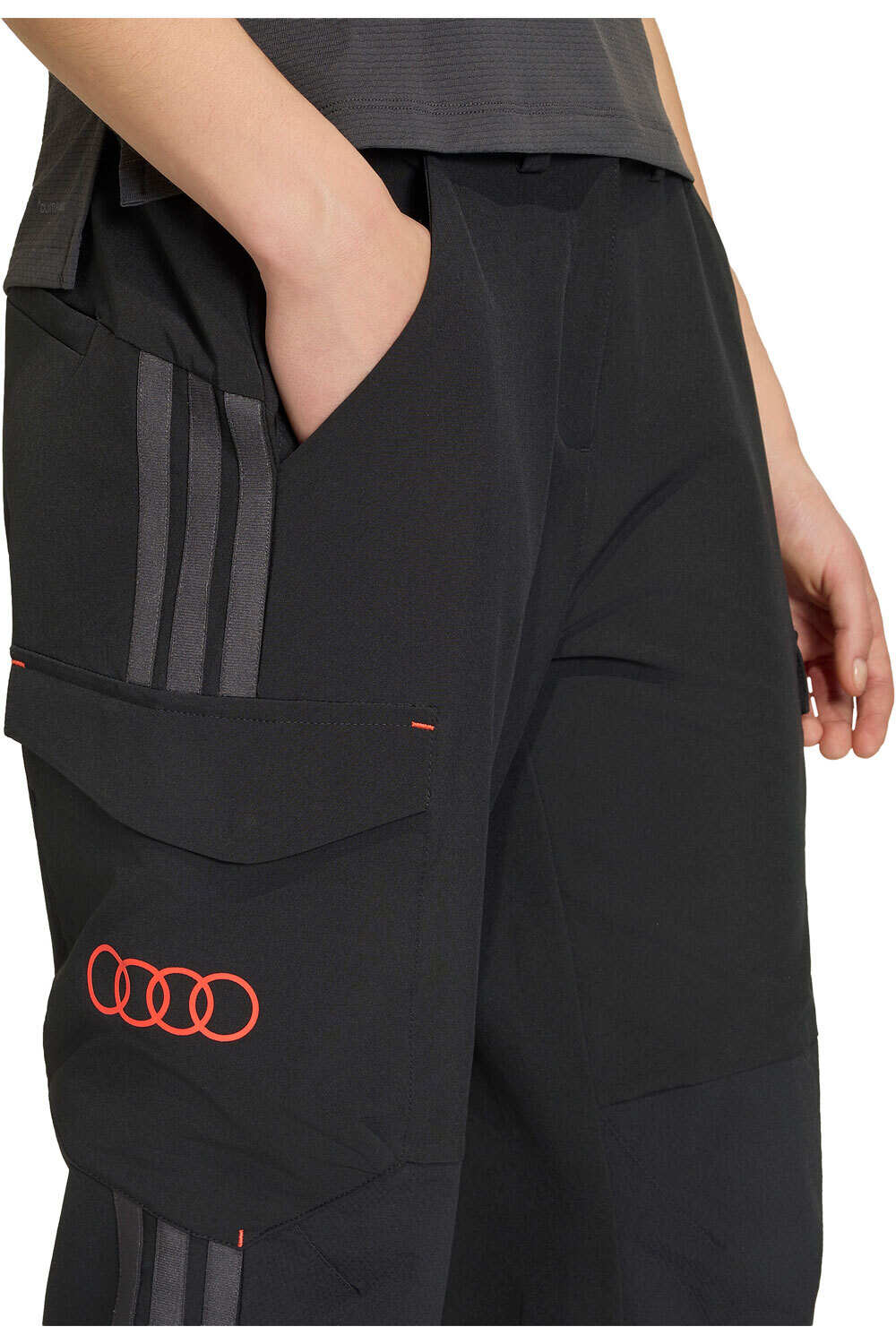 adidas pantalón mujer AUDI FORMULA ONE TEAM MECHANICS 03