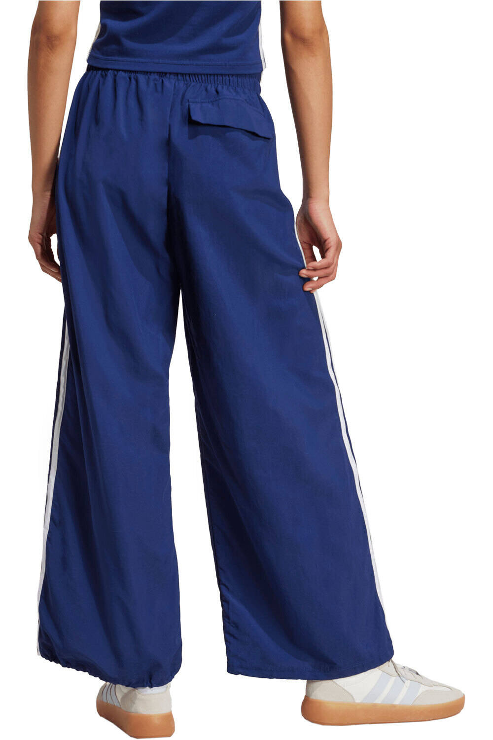 adidas pantalón mujer ESSENTIALS LIFESTYLE WOVEN 3S vista trasera