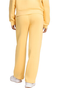 adidas pantalón mujer ESSENTIALS SMALL LOGO FEEL COZY vista trasera