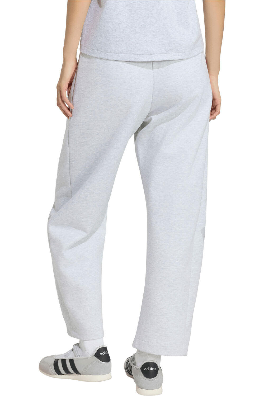 adidas pantalón mujer PANTALN DOBLADILLO ABIERTO Z.N.E. vista trasera