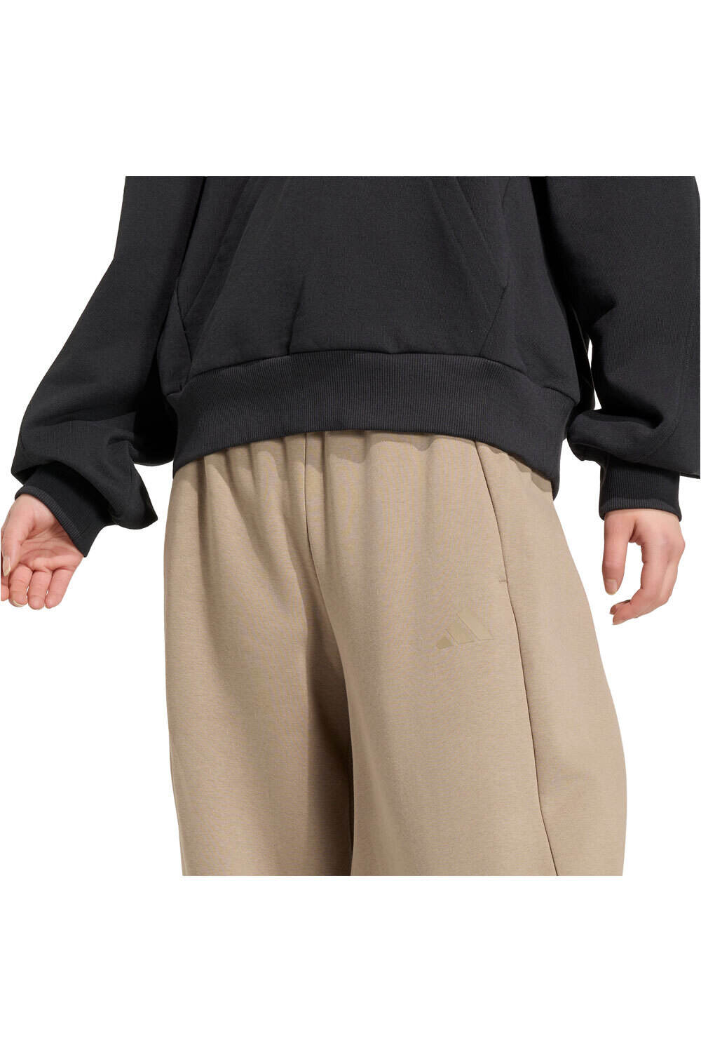 adidas pantalón mujer Pantaln Essentials Fleece Barrel 03