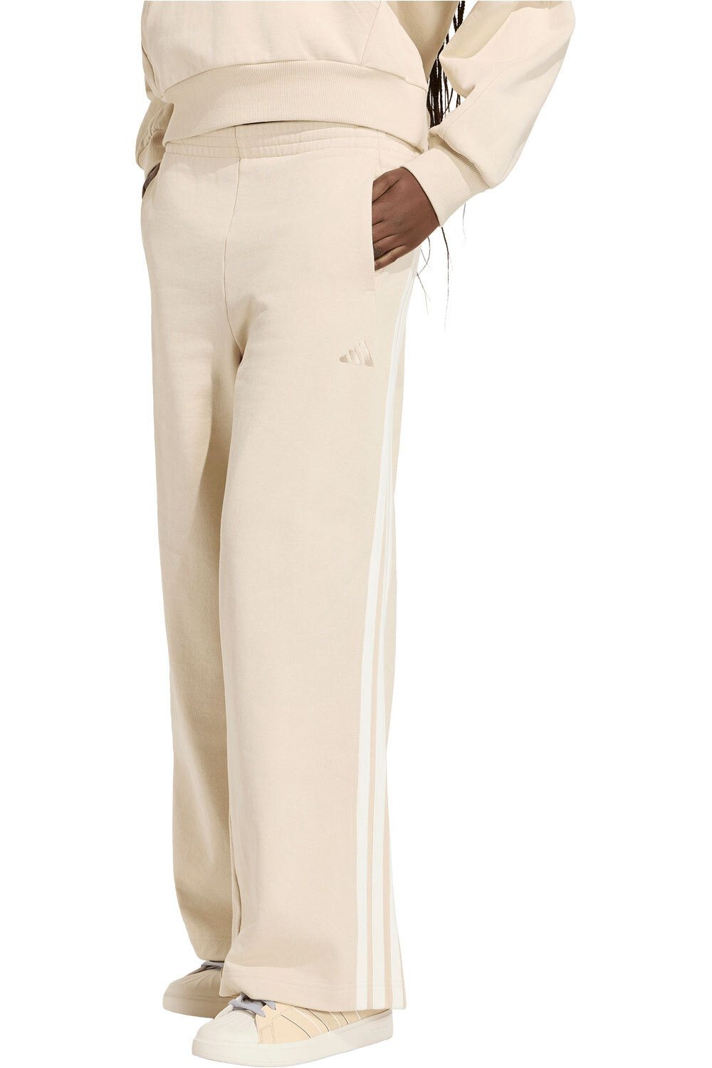 adidas pantalón mujer PANTALN HOLGADO ADIDAS KIT 3 STRIPES vista frontal