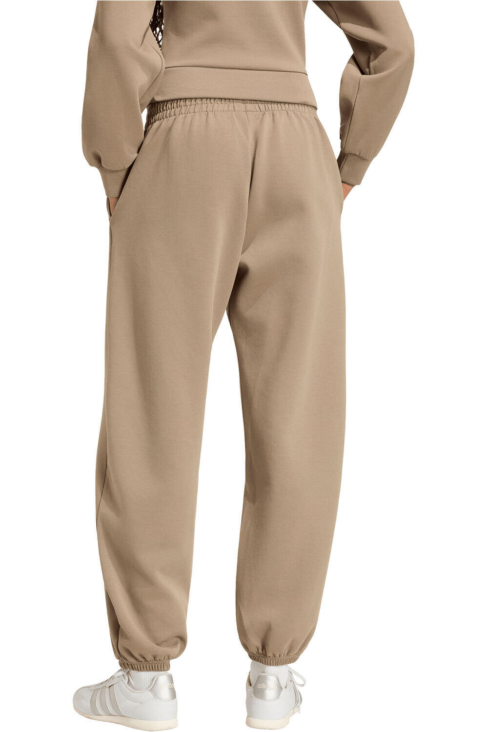adidas pantalón mujer Pantaln holgado Soft Lux vista trasera