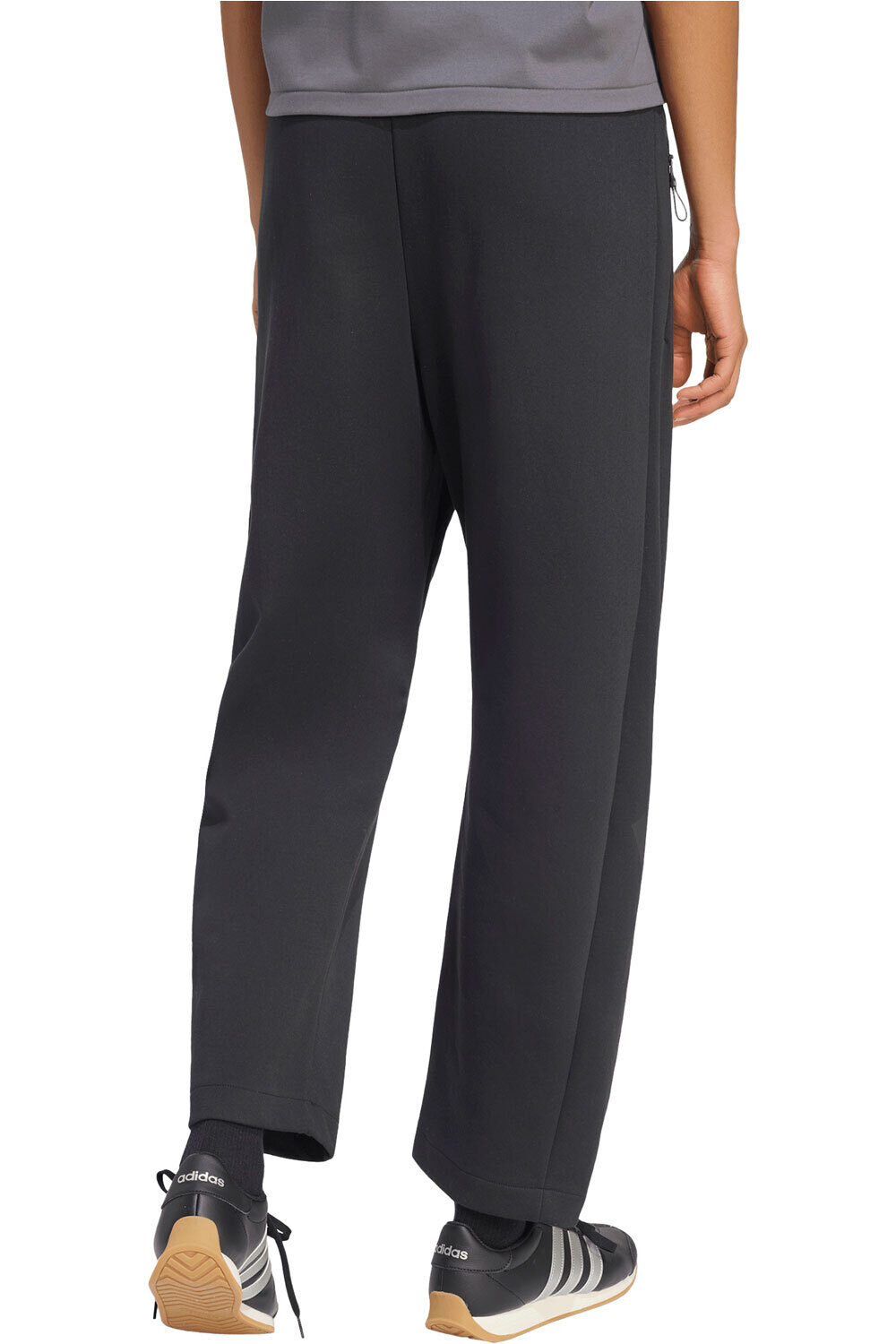 adidas pantalón mujer PANTALN Z.N.E. DOBLADILLO ABIERTO vista trasera