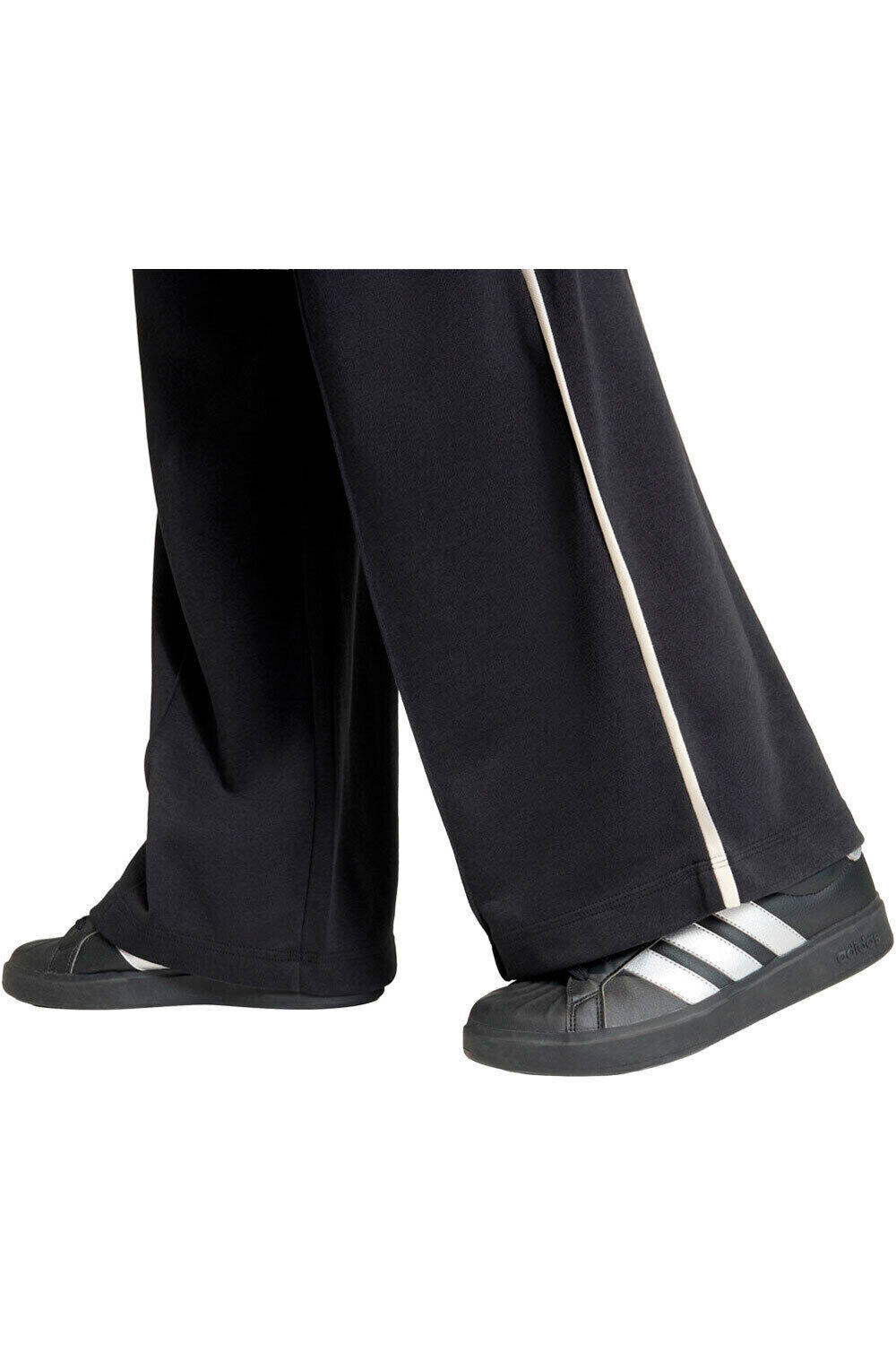 adidas pantalón mujer SEASONAL ESSENTIALS COLORPOP vista detalle