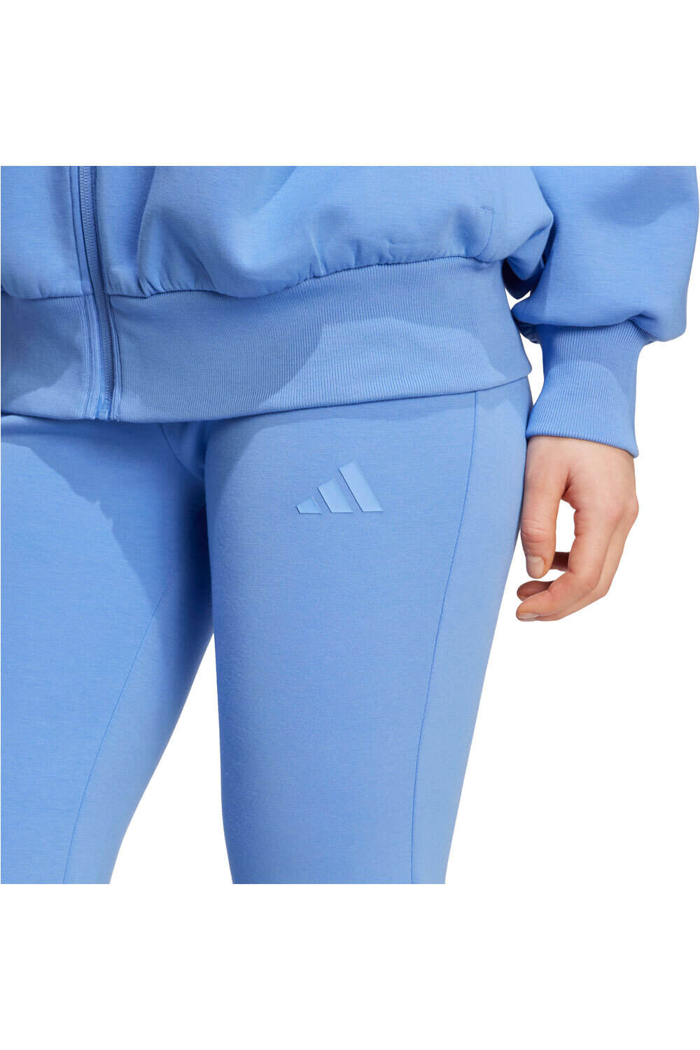 adidas pantalón mujer SOFT LUX FLARED 03
