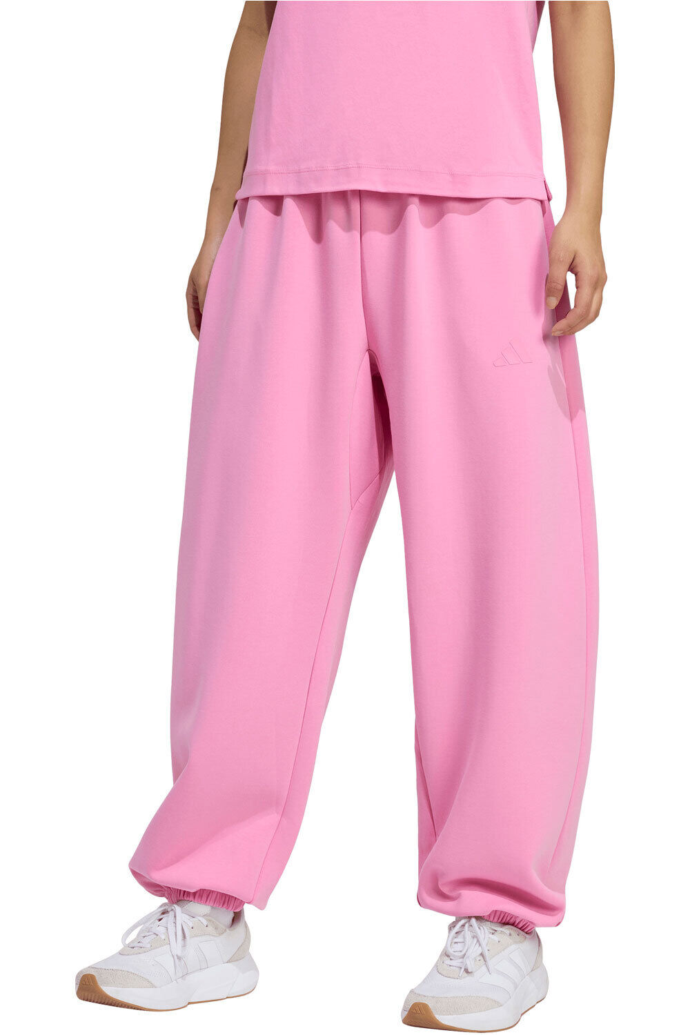 adidas pantalón mujer SOFT LUX LOOSE vista frontal