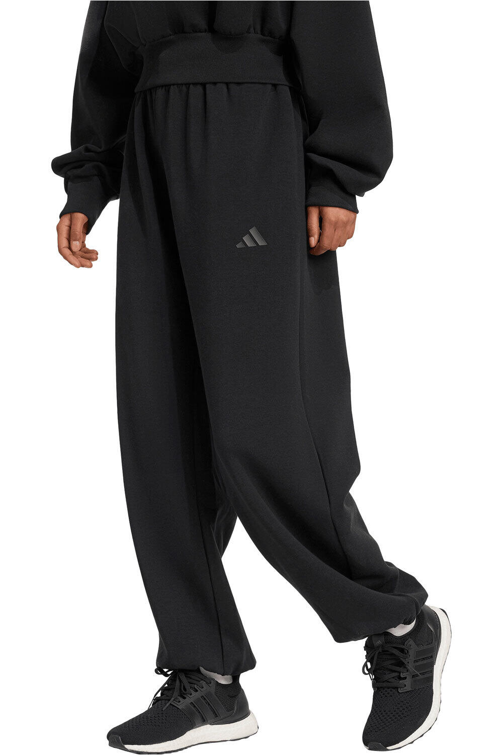 adidas pantalón mujer SOFT LUX vista frontal