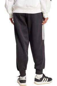 adidas pantalón mujer TIRO 3 STRIPES vista trasera
