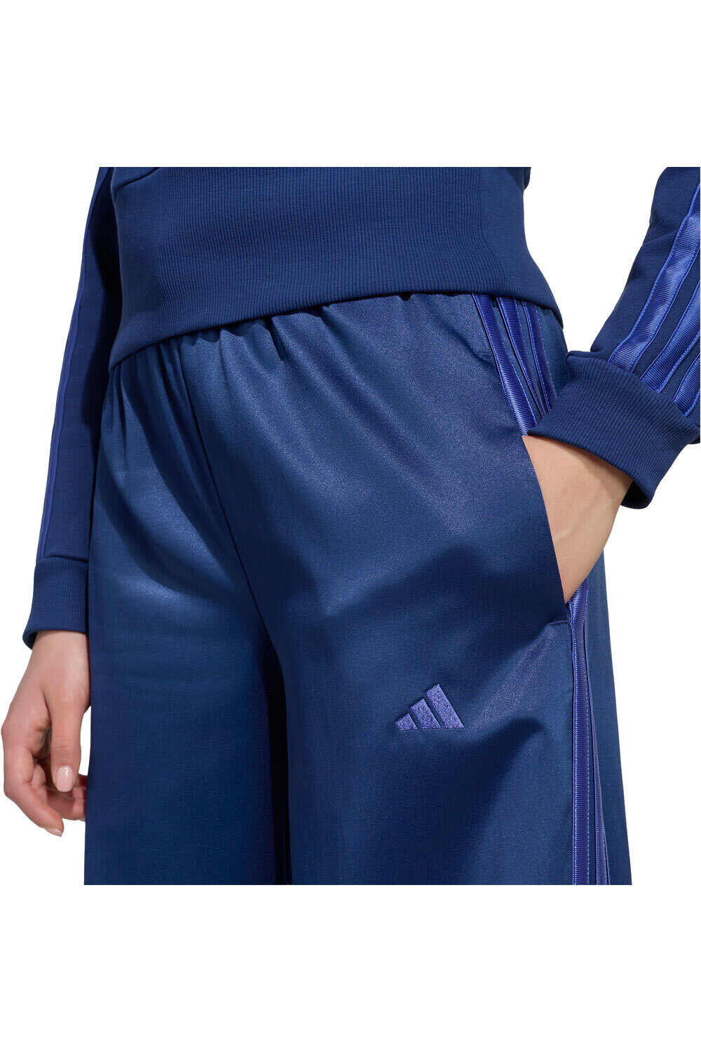 adidas pantalón niña PANTALN DE RASO WIDE LEG 03