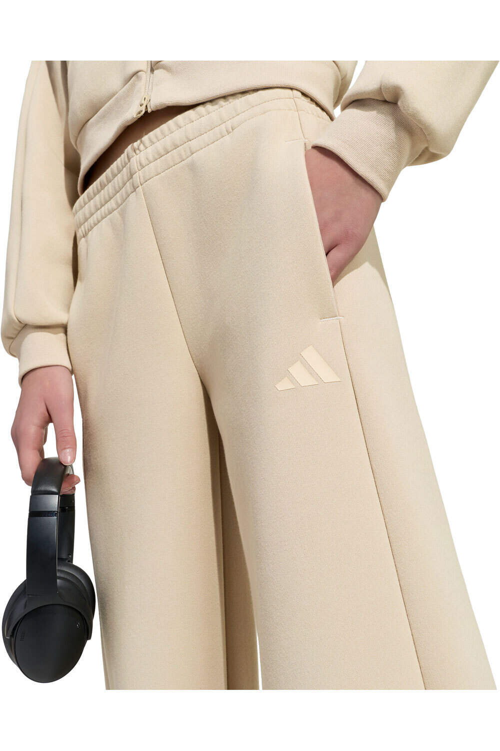 adidas pantalón niña PANTALN FUTURE ICONS 3 STRIPES 03
