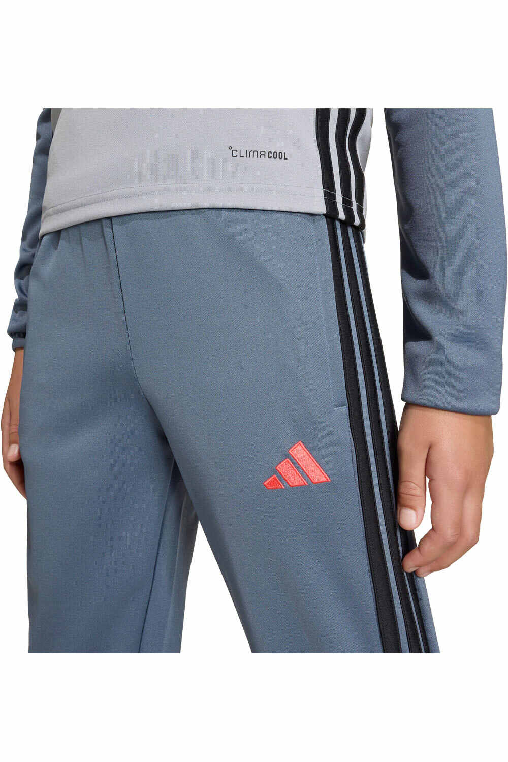 adidas pantalón niño ENTRENAMIENTO TIRO 26 ESSENTIALS vista detalle