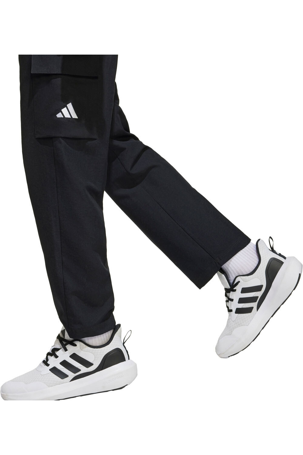 adidas pantalón niño ESSENTIALS CLIMACOOL vista detalle