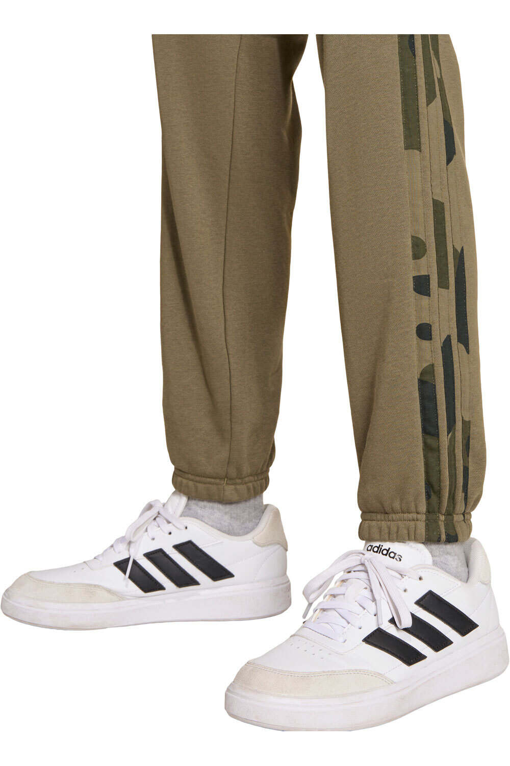 adidas pantalón niño ESTAMPADO DE CAMUFLAJE SEASONALS 03