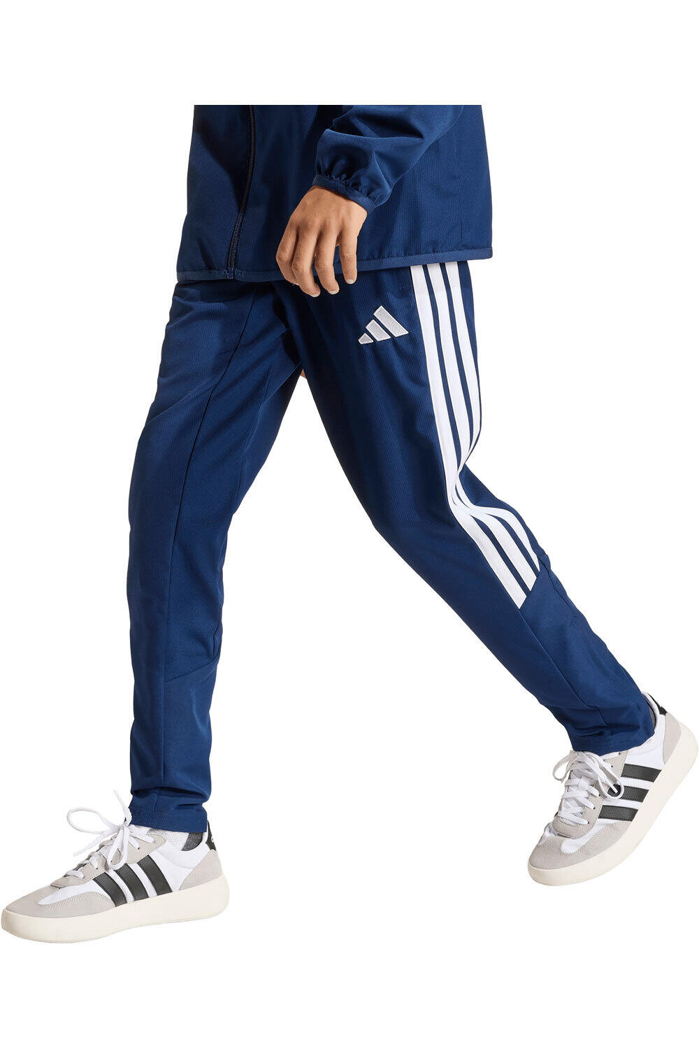 adidas pantalón niño PRESENTACIN TIRO26 LEAGUE vista frontal